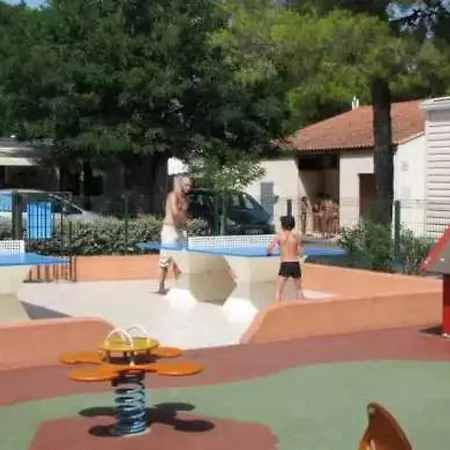 4 Etoiles - Parc Aquatique - Eebaci