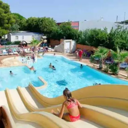 4 Etoiles - Parc Aquatique - Eebaci 营地